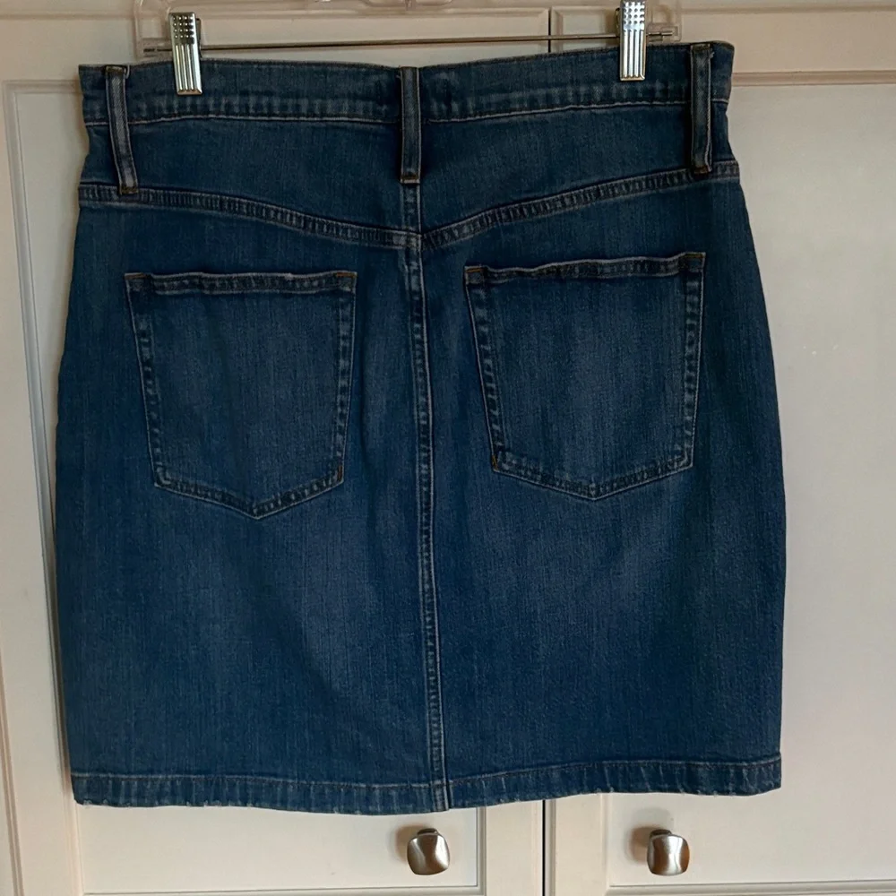 JCrew Jeans Denim Pencil Skirt size 31 - Picture 2 of 4